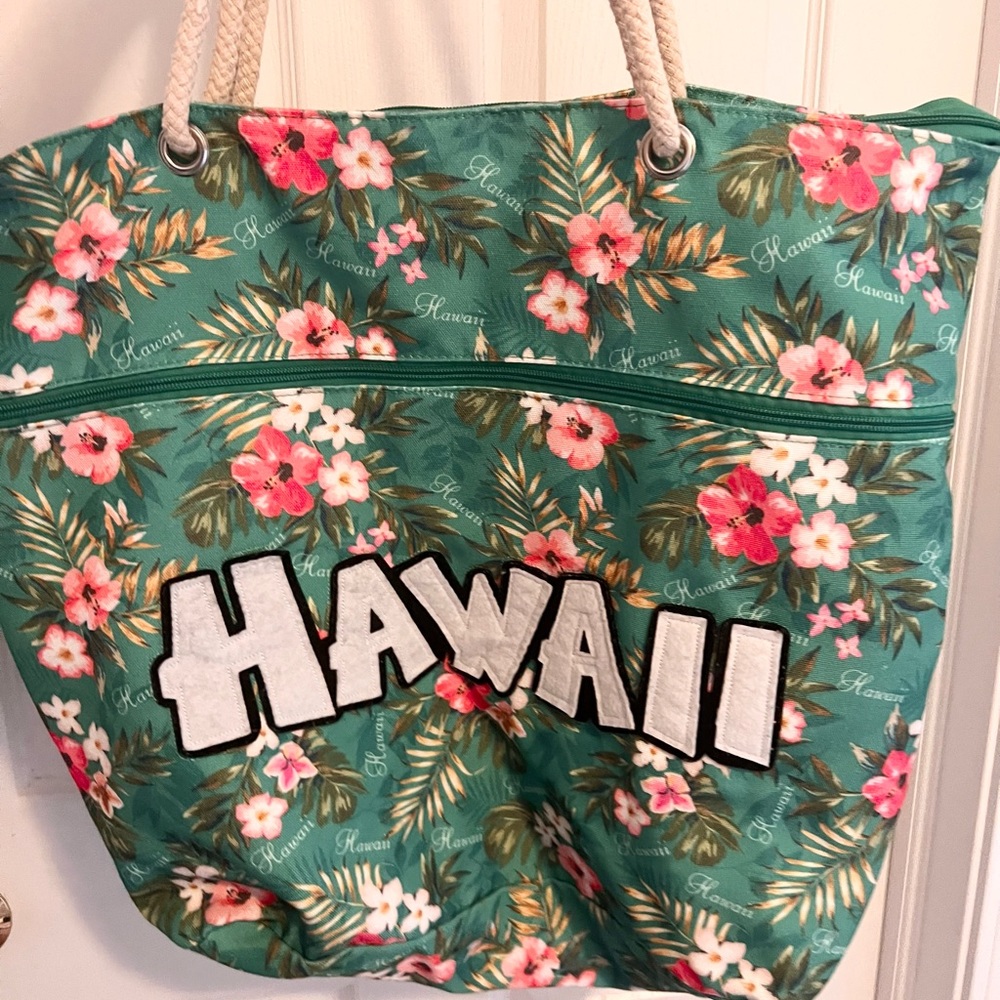 Beach tote